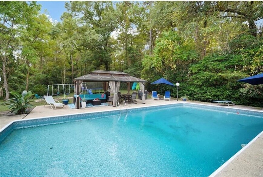 Building Photo - 7807 Yorkhaven Rd