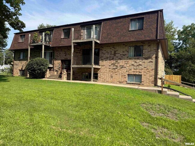 Primary Photo - 5101 25th Ave Ct