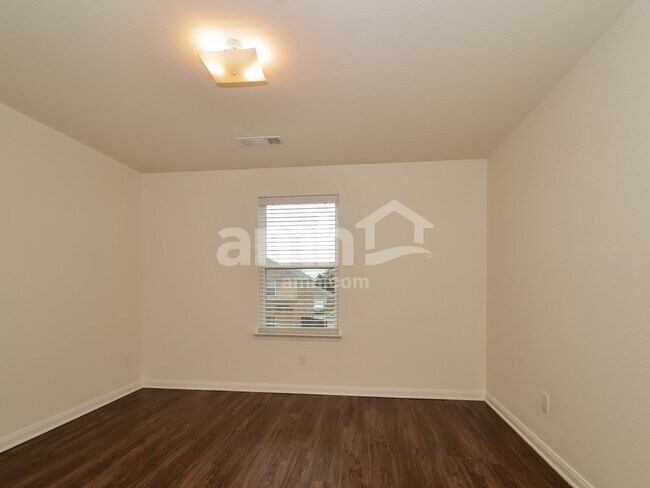 Building Photo - 1708 Hot Springs Way
