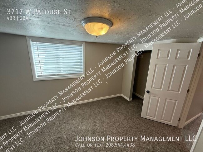 Building Photo - 3717 W Palouse St