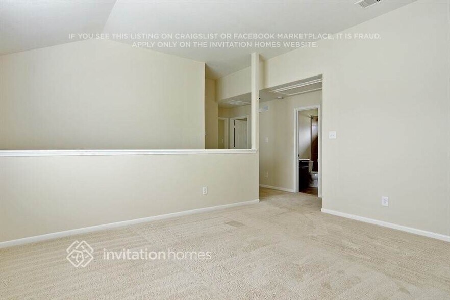 Building Photo - 5806 Le Carpe Plantation Ct