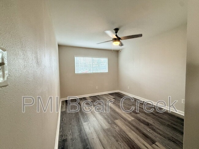 Building Photo - 1824 Thonig Rd