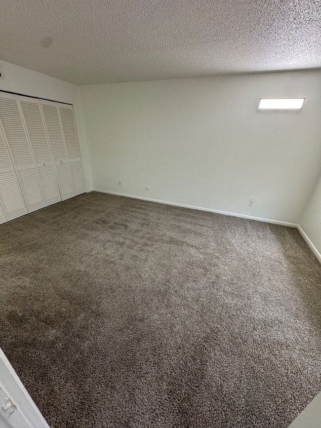 Building Photo - 1745 NE 2nd St