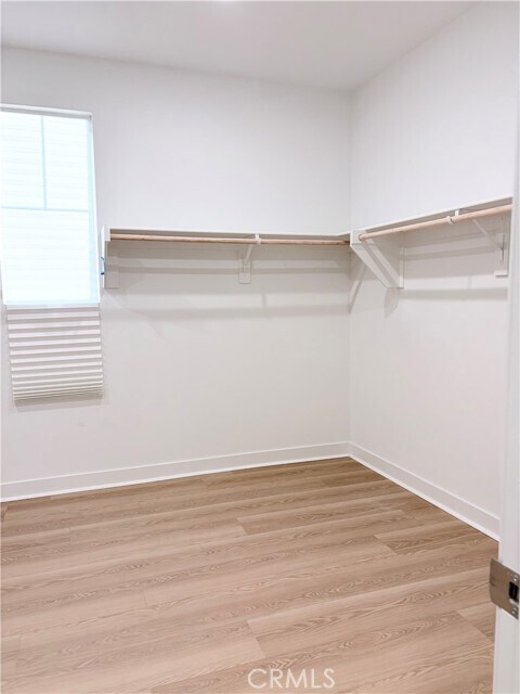 Building Photo - 26832 Hadley Ave