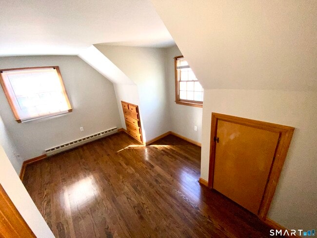 Building Photo - 1 Burlington Rd