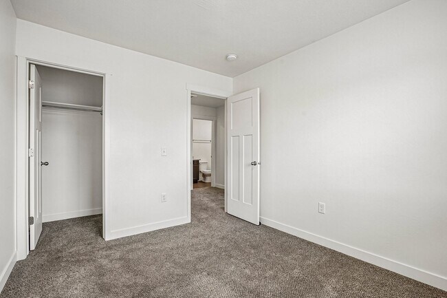 Building Photo - 7487 Geraint St