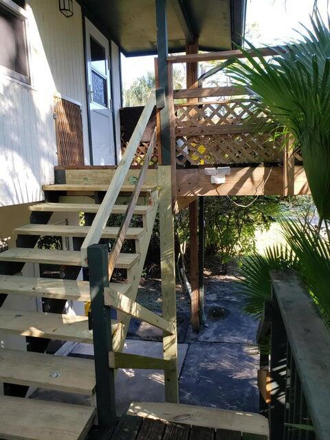 Building Photo - 1032 E Rd