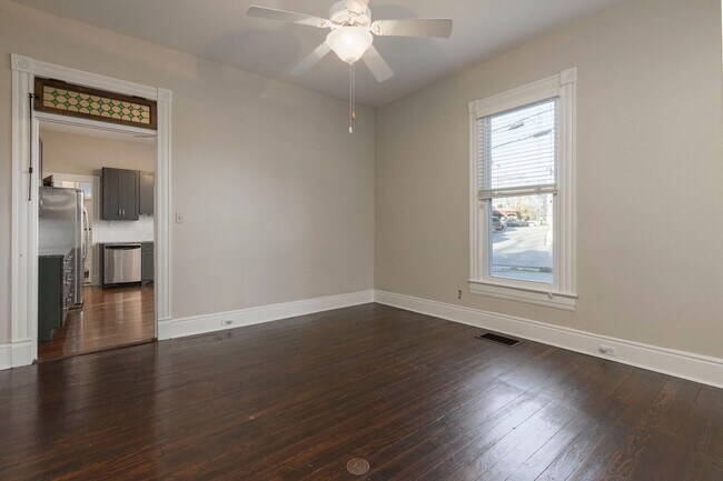 Building Photo - 1619 Ellwood Ave