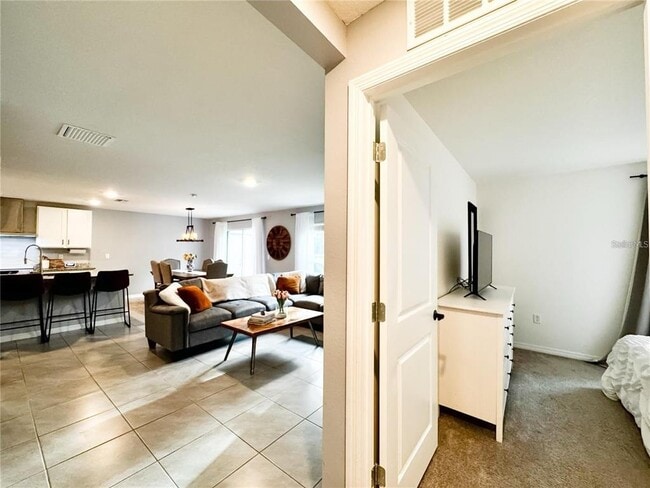 Building Photo - 36851 Goffaux Loop