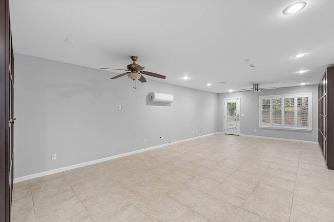 Building Photo - 202 Stephen Ave