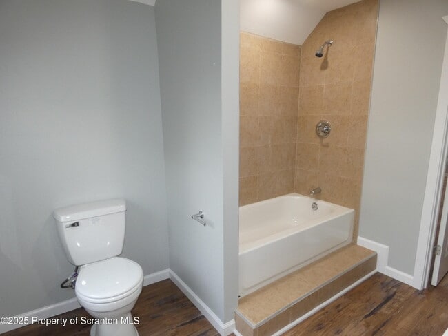 Building Photo - 620 Sanderson Ave