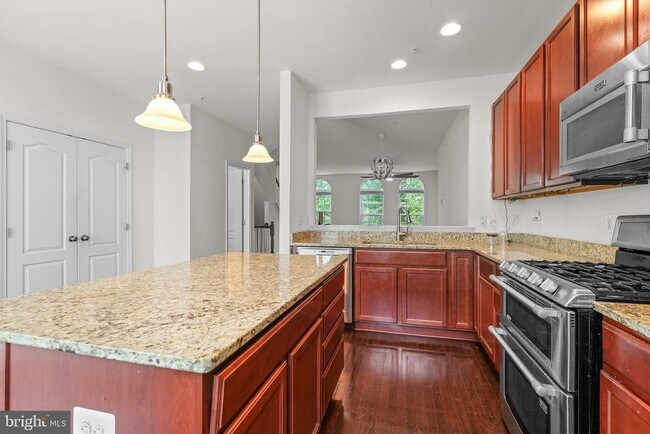 Building Photo - 9624 Westerdale Dr