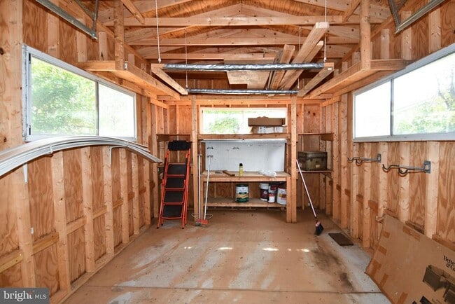 Building Photo - 3811 Forestdale Ave