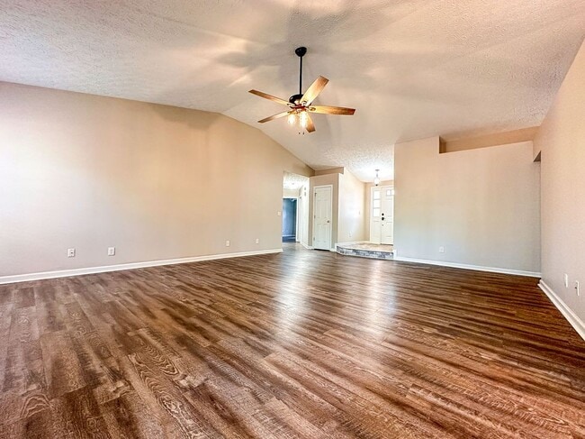 Building Photo - 3552 Plum Creek Trail NW