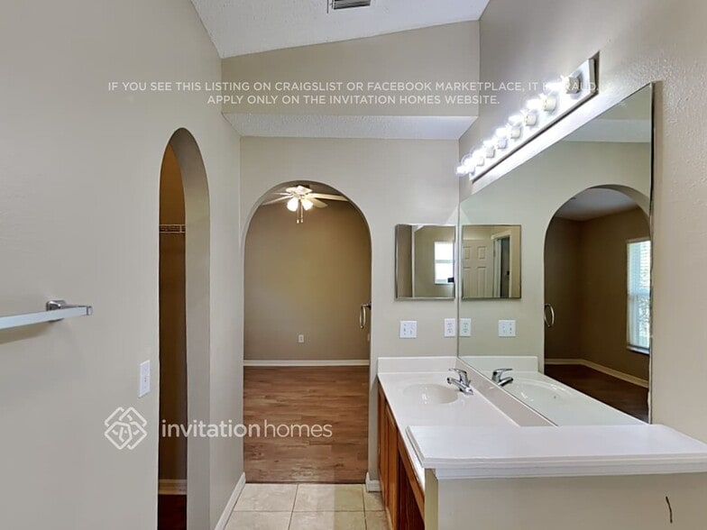 Building Photo - 24829 Ravello St