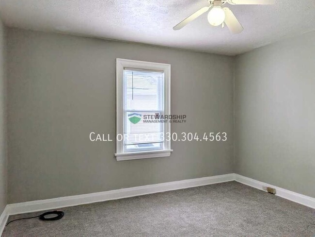 Building Photo - 916-918 Peckham St.-916