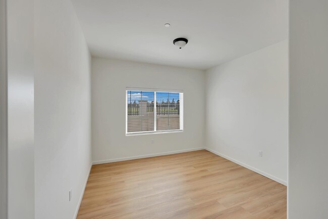 Building Photo - 2038 Millennium Way
