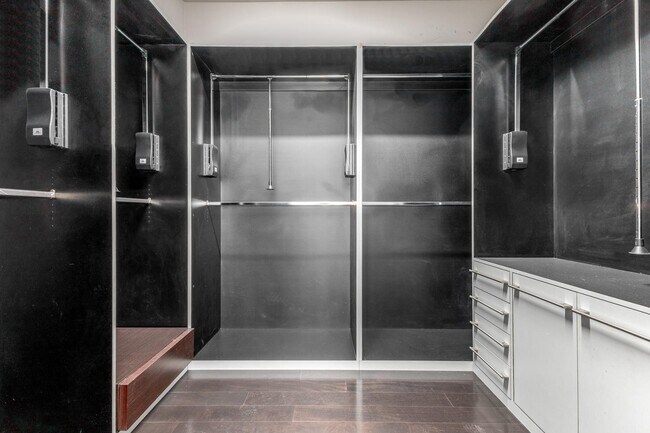 Building Photo - 27414 N 22nd Ln