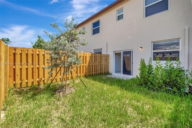Building Photo - 12206 NW 23rd Path