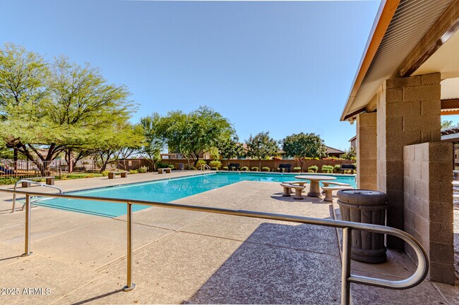 Building Photo - 17478 W Paraiso Ln