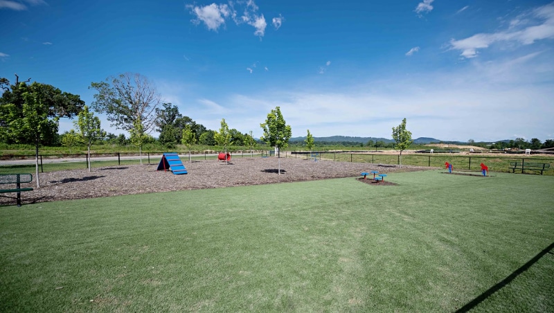 Building Photo - 470 Wheatfield Rd