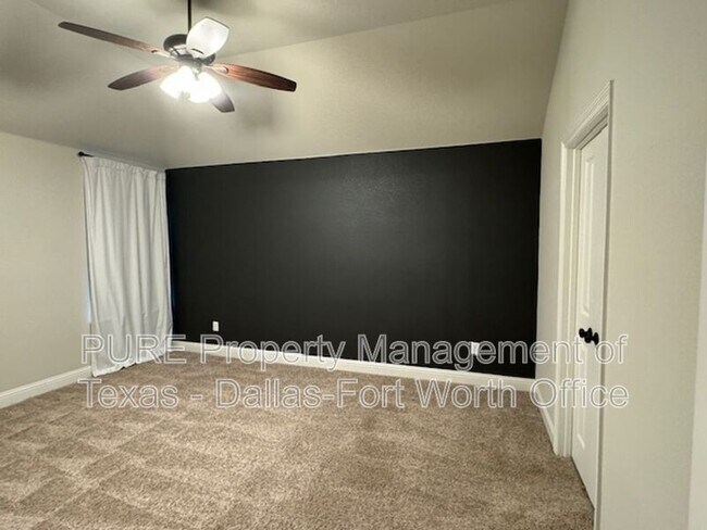 Building Photo - 1612 Town Creek Cir