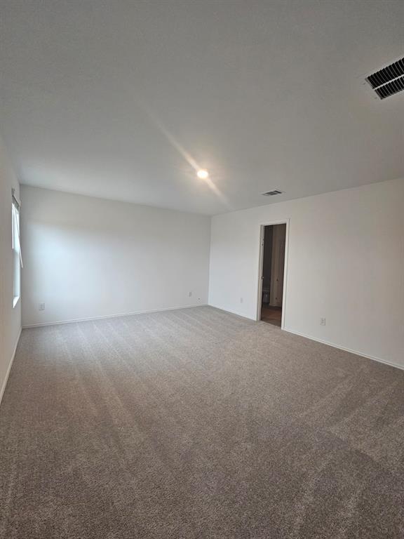 Building Photo - 2329 Silvercloud Dr