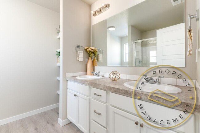 Building Photo - 6448 S Festival Ave