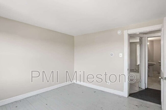 Building Photo - 13 N Maryland Ave