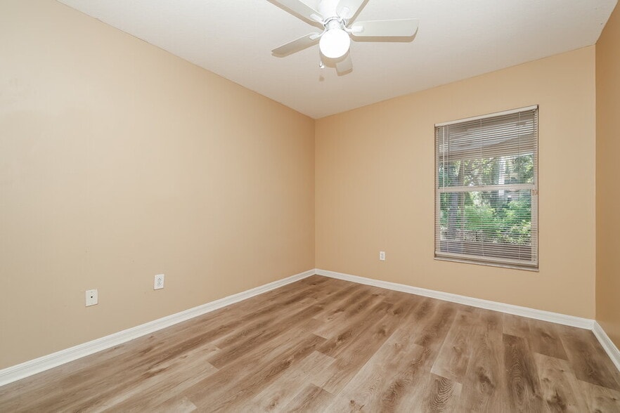 Building Photo - 6708 Summer Haven Dr