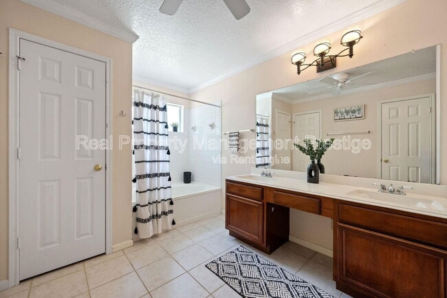 Building Photo - 4309 Kingfish Dr