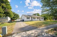 Building Photo - 820 W 1175 S