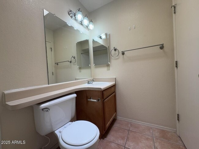 Building Photo - 797 S Sunset Vista Dr
