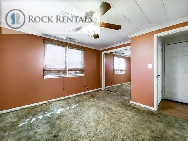Building Photo - Cute 3 Bed 1 Bath Near Rice Park