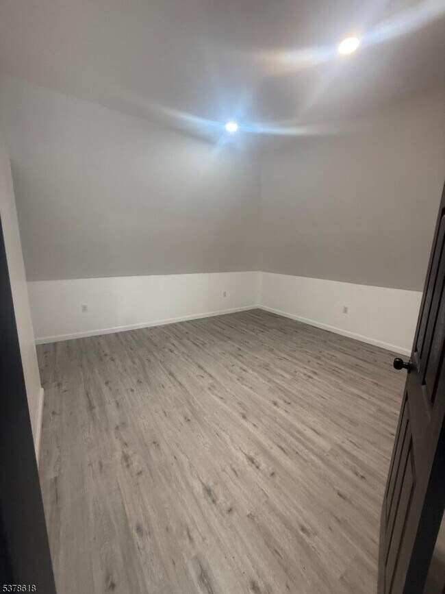 Building Photo - 15 Winthrop Terrace