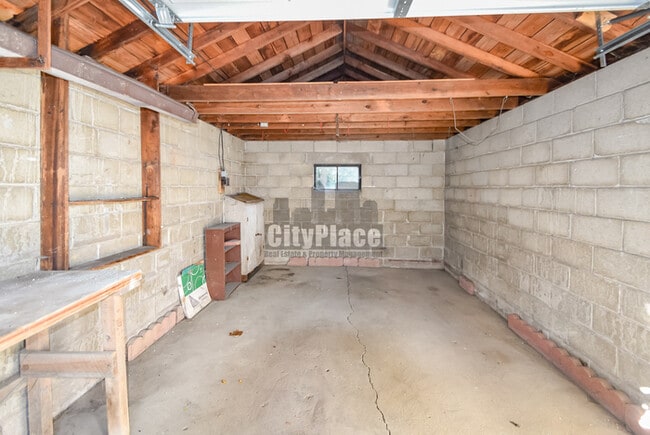 Building Photo - 4512 Payton Ave