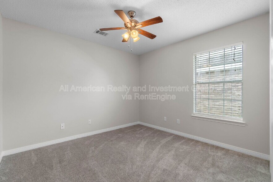 Building Photo - 1124 Bridlewood Path