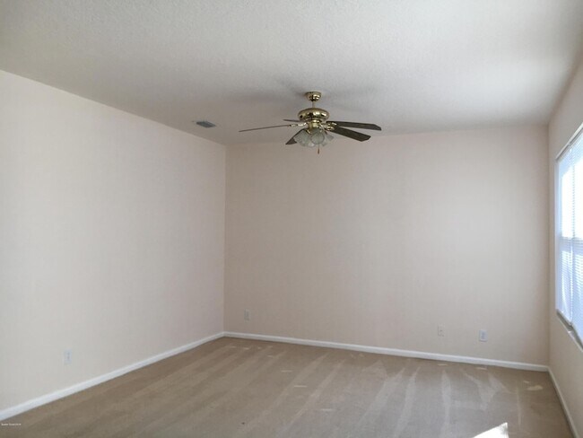 Building Photo - 4314 Canby Dr