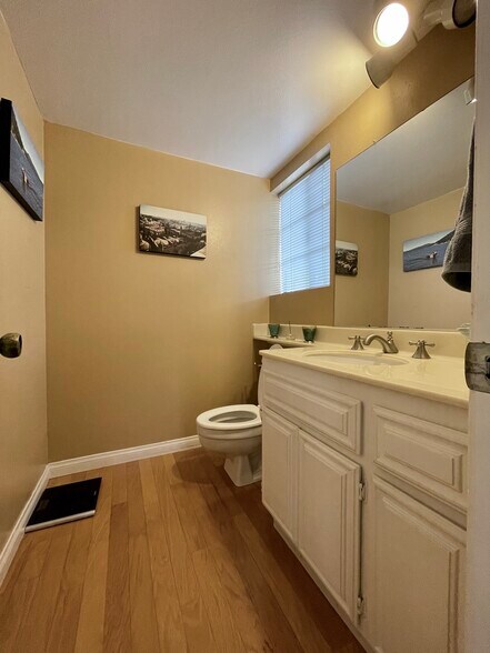 Half bathroom on 1st floor off living room - 231 N Broadway