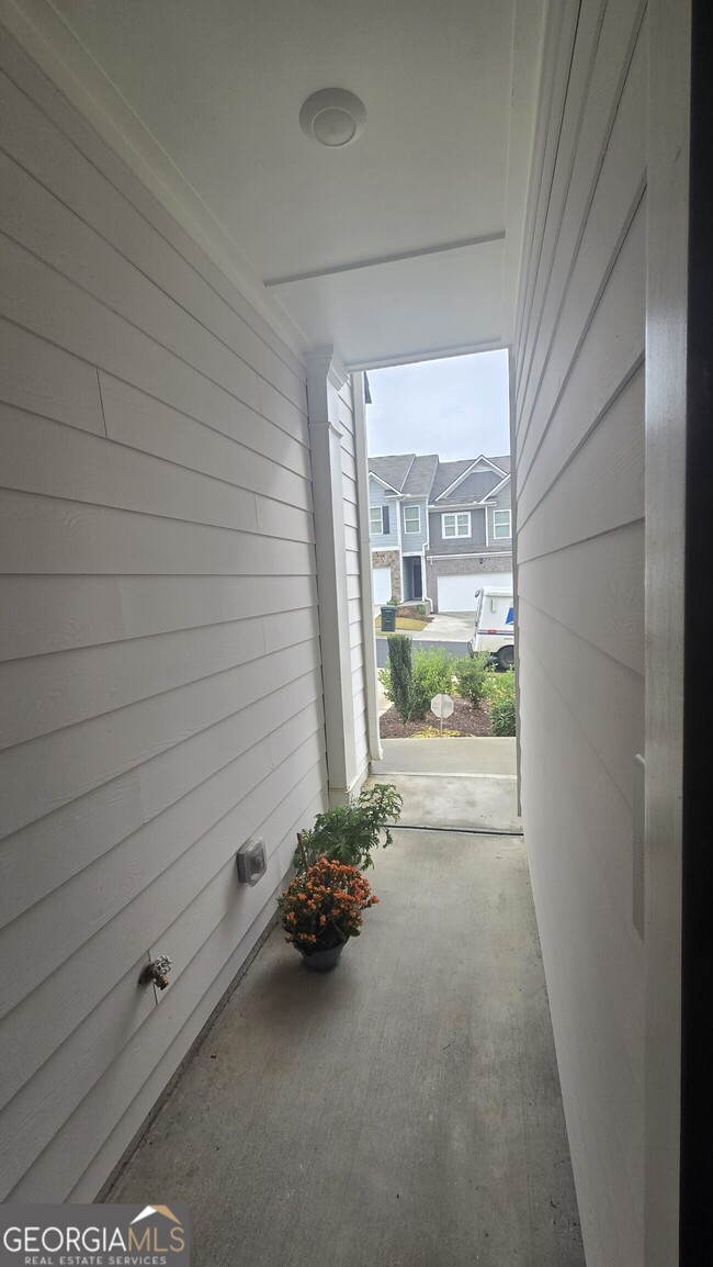 Building Photo - 364 Stoneybrook Dr