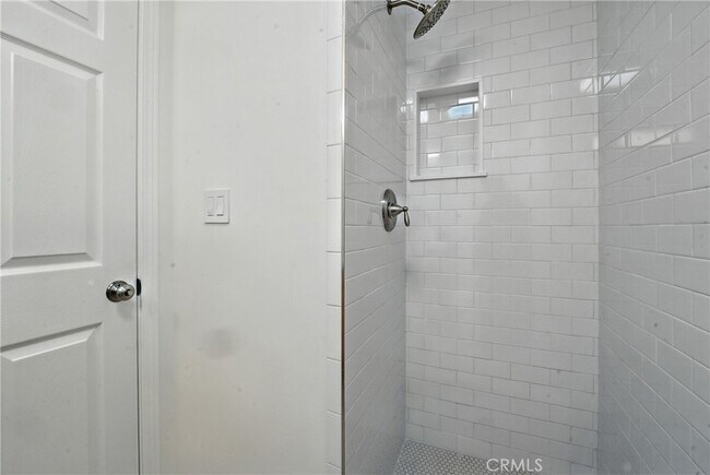 Building Photo - 5841 Arroyo Dr