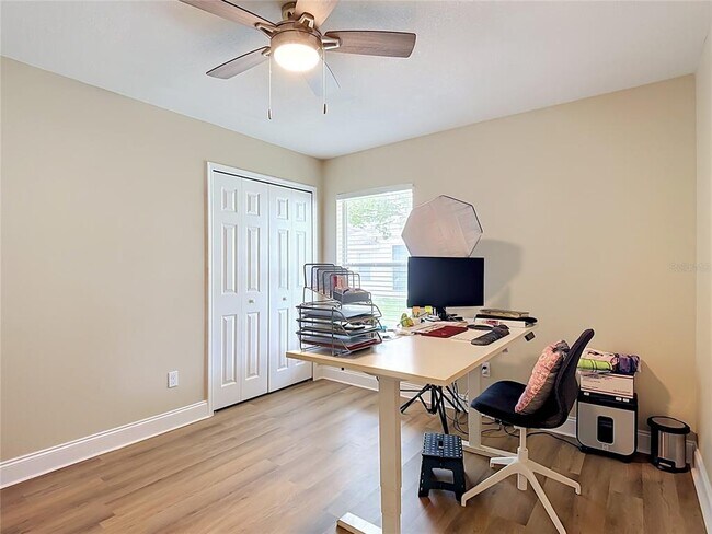 Building Photo - 1128 Pinedale Dr