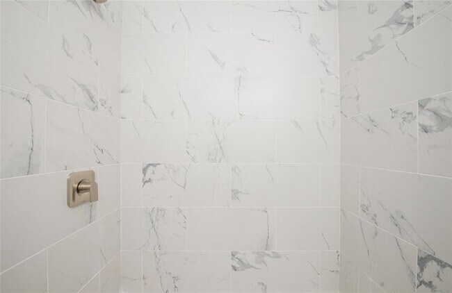 Building Photo - 717 E Gulf Blvd