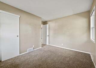 Building Photo - 6601 Jersey Ave N