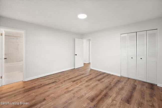 Building Photo - 2702 Ballad Blvd