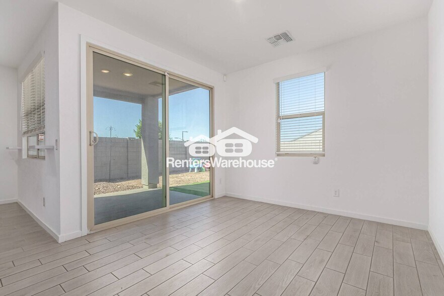 Building Photo - 6824 W Vly Vw Dr