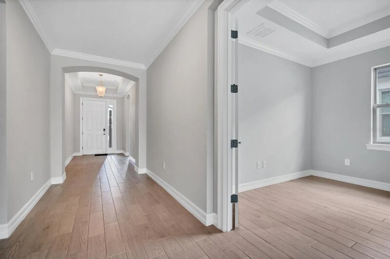 Building Photo - 341 Villoresi Blvd