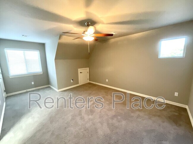 Building Photo - 4388 S 169th E Ave