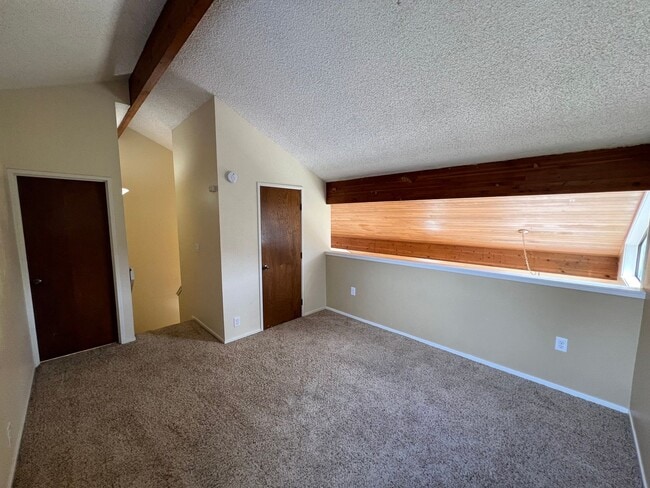 Building Photo - *Half-Off 1st Month's Rent!* Two Bedroom C...