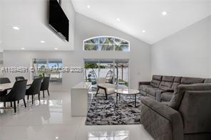 Building Photo - 3432 SW 49th St